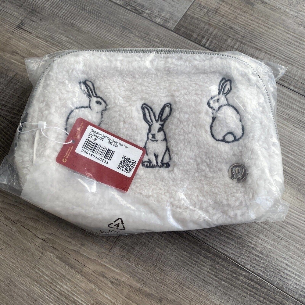 NWT Lululemon Everywhere Belt Bag 1L Fleece New Years Rabbit/Easter